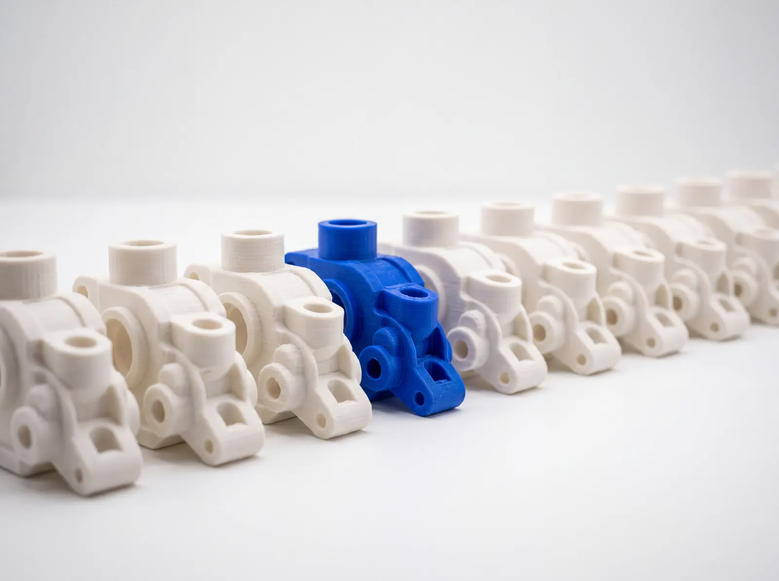 Seri üretilmiş 3D baskı parçalar dizisi